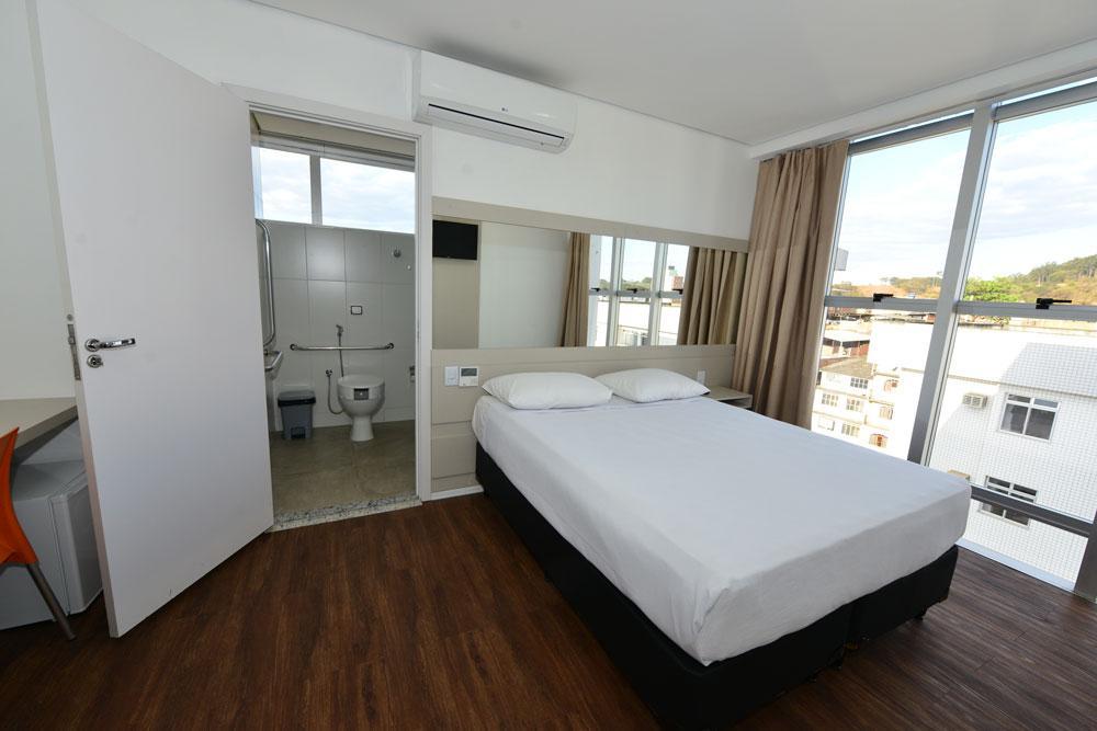 Hotel Panorama Economic 이파칭가 외부 사진