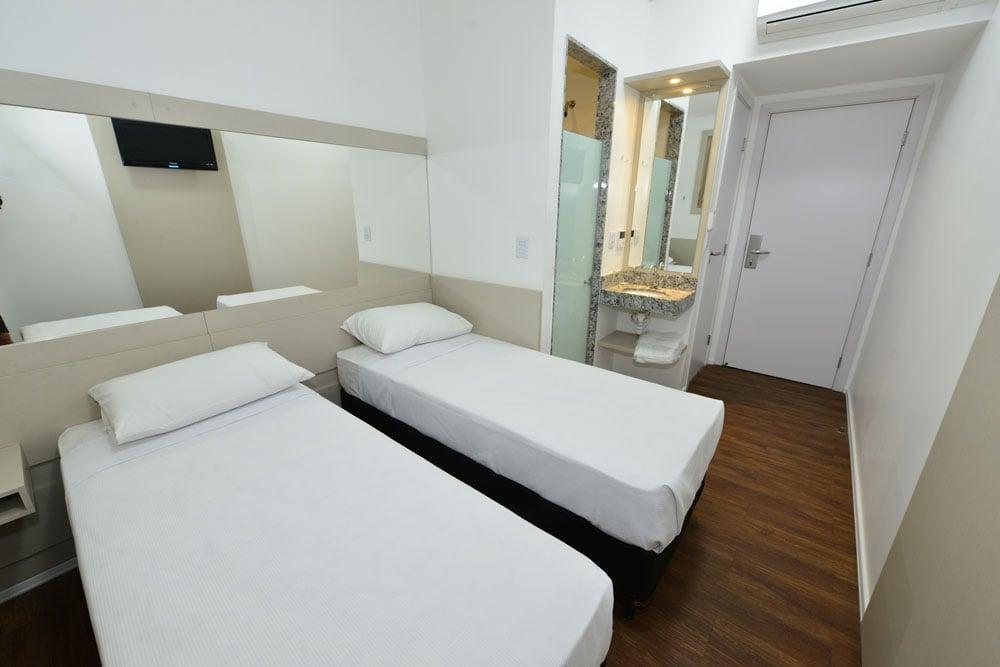 Hotel Panorama Economic 이파칭가 외부 사진