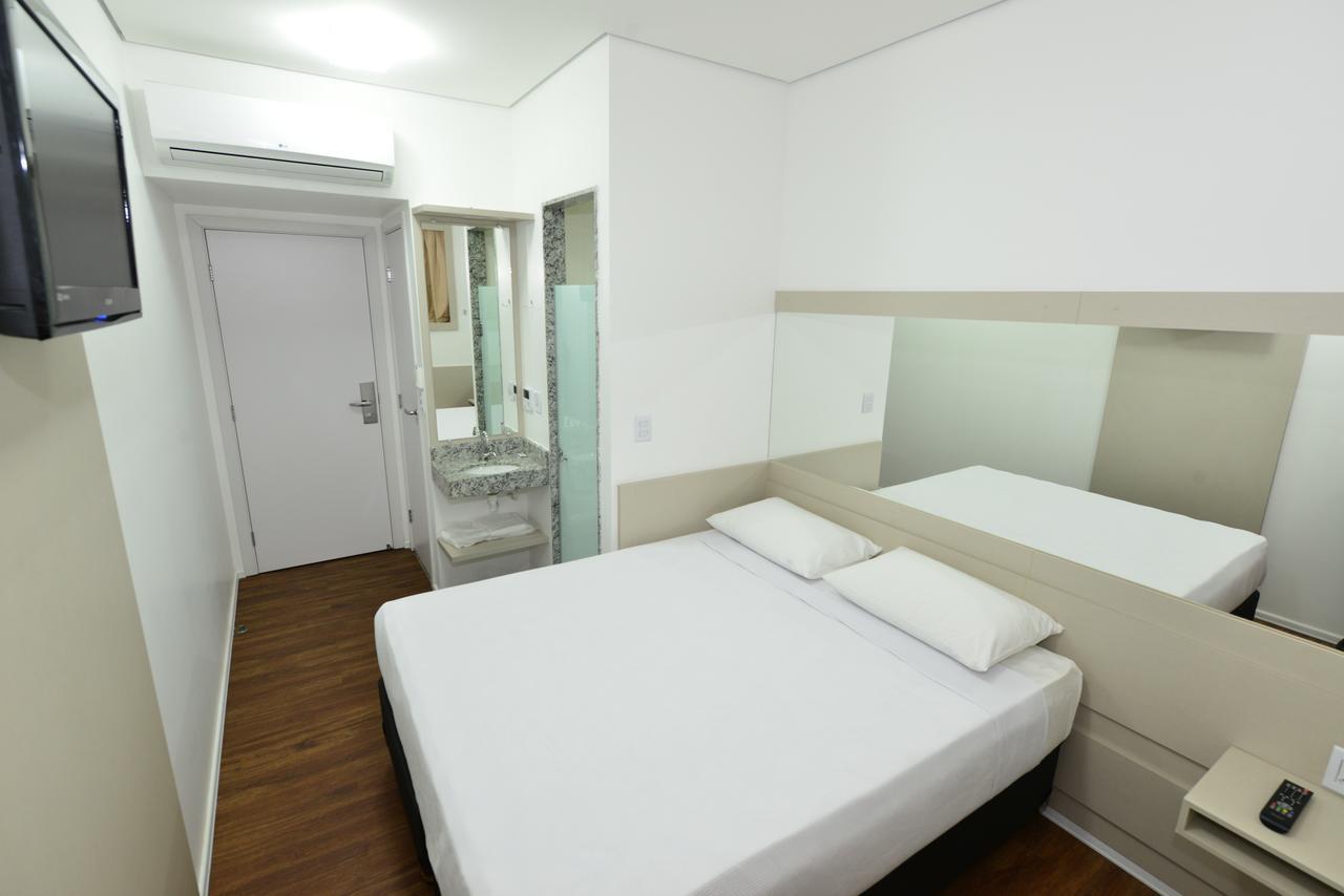 Hotel Panorama Economic 이파칭가 외부 사진